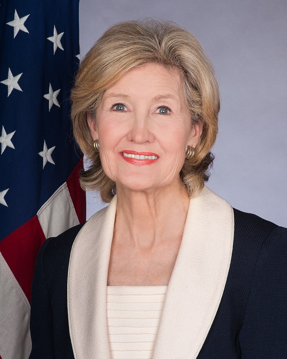 Presenting Keynote Speaker: Senator Kay Bailey Hutchison