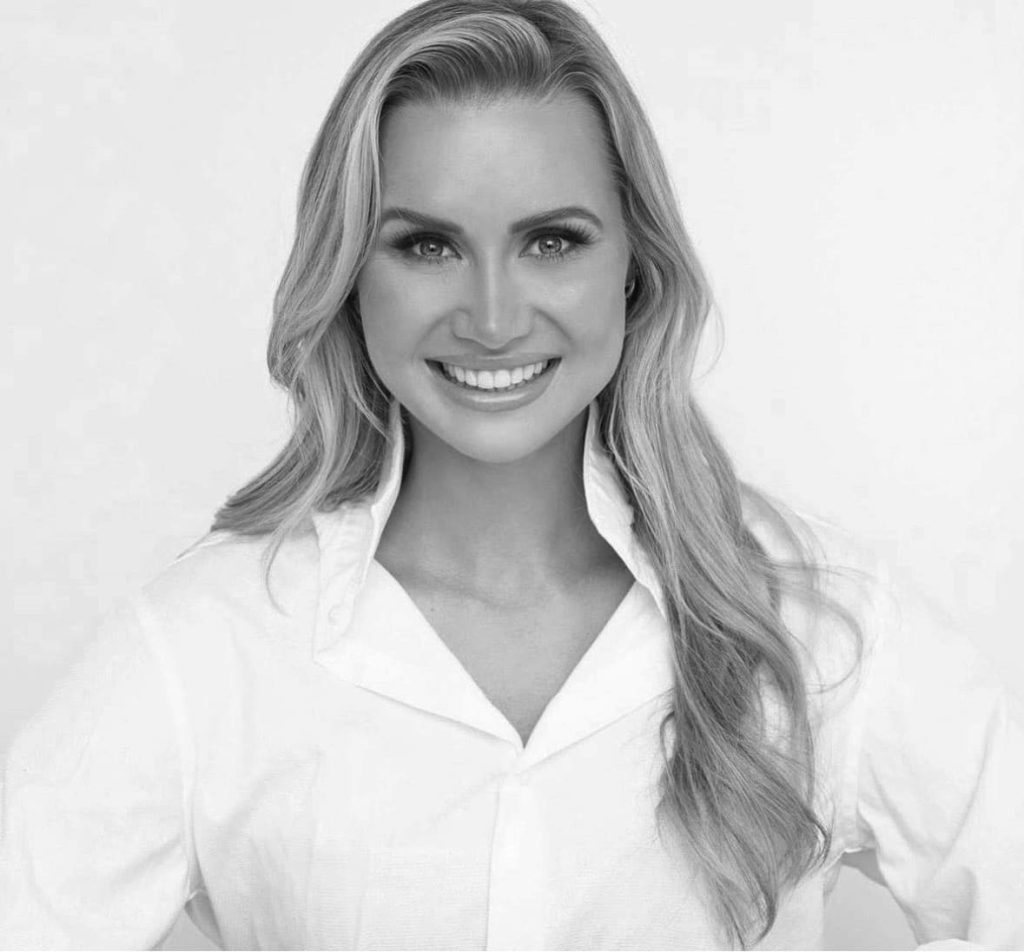 Christina Thompson